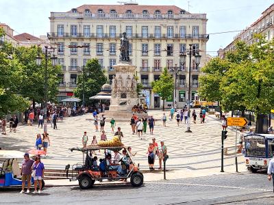 Praca Luís de Camões