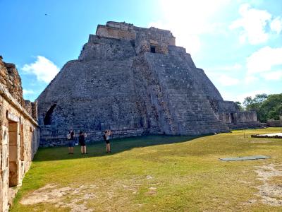 Uxmal -Quadrangle of the Birds