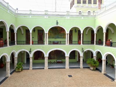 El Palacio de Gobierno Merida Mexico