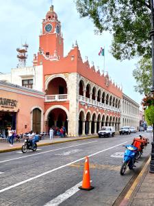 El Palacio de Gobierno Merida Mexico