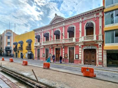 Across from Iglesia de Jesus