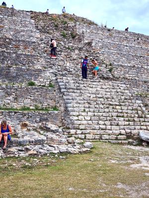 Kinich Kakmo Ruins