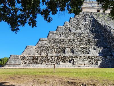 The Castle / Kukulkan Temple